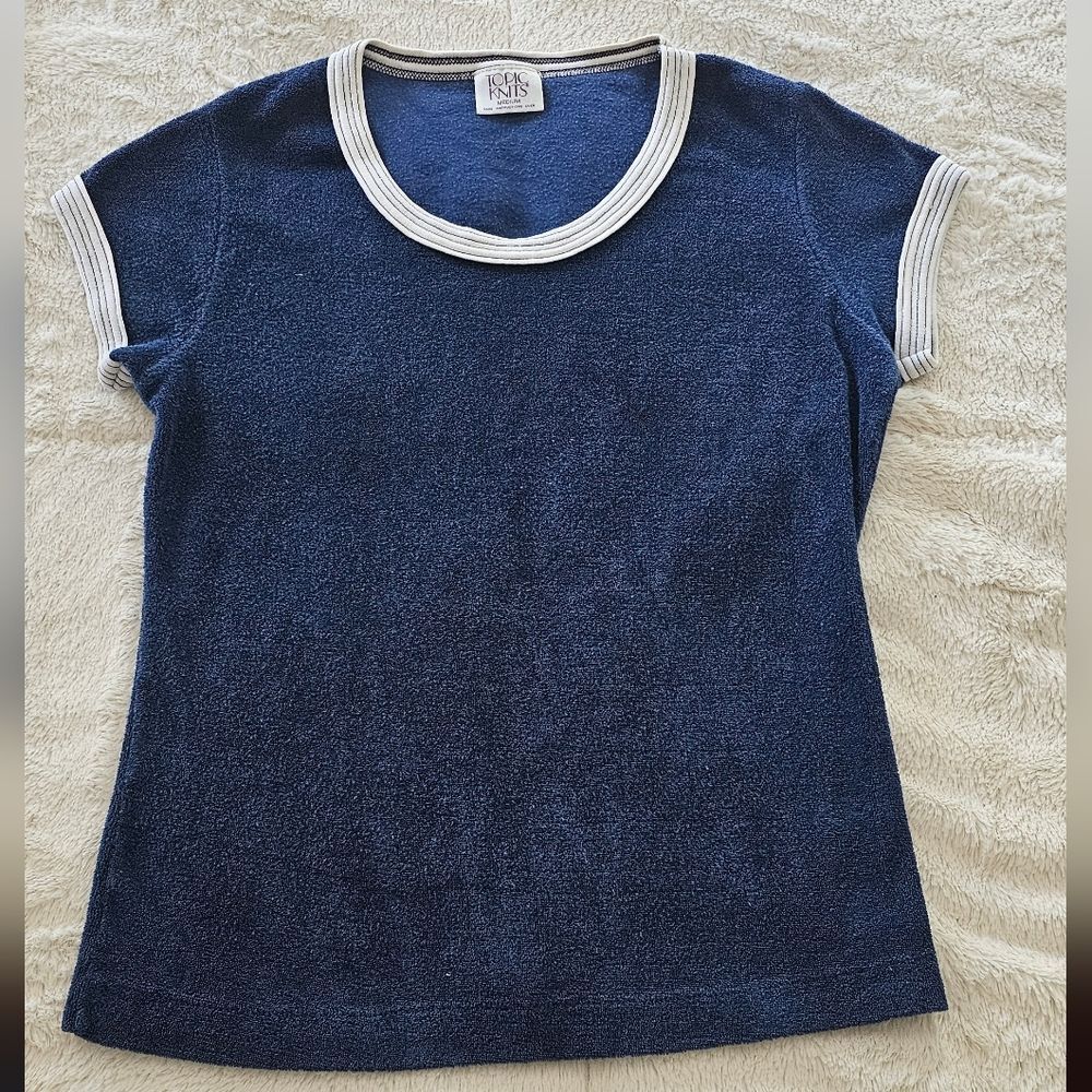 Blue Short Sleeve Top with White Trim Size Medium